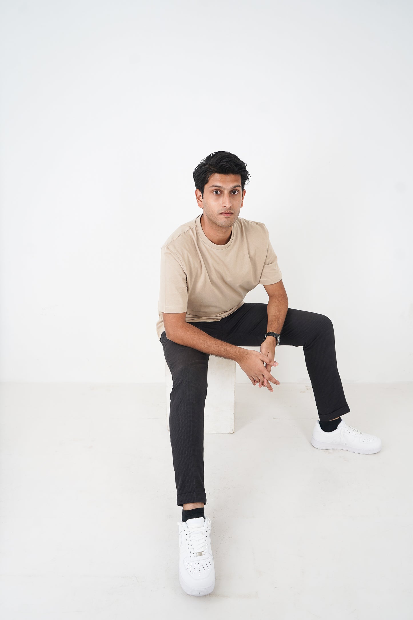 Basic T-Shirt - Beige