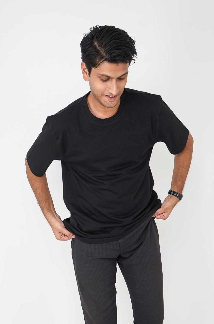 Basic T-Shirt - Black