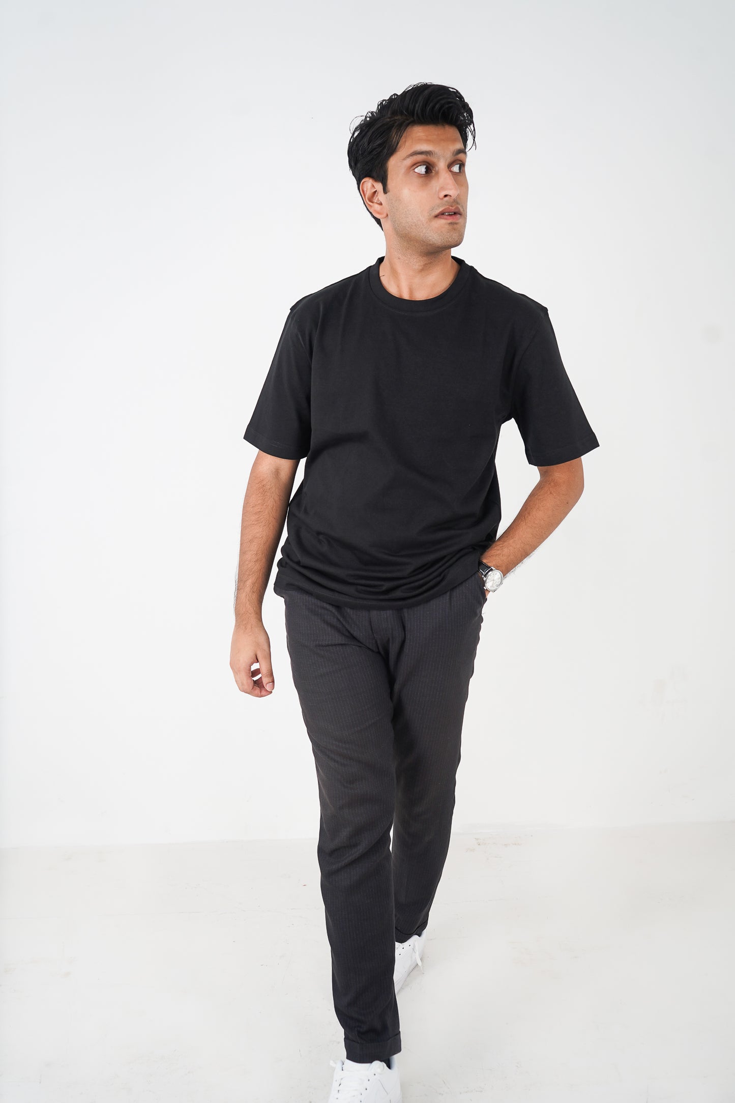 Basic T-Shirt - Black