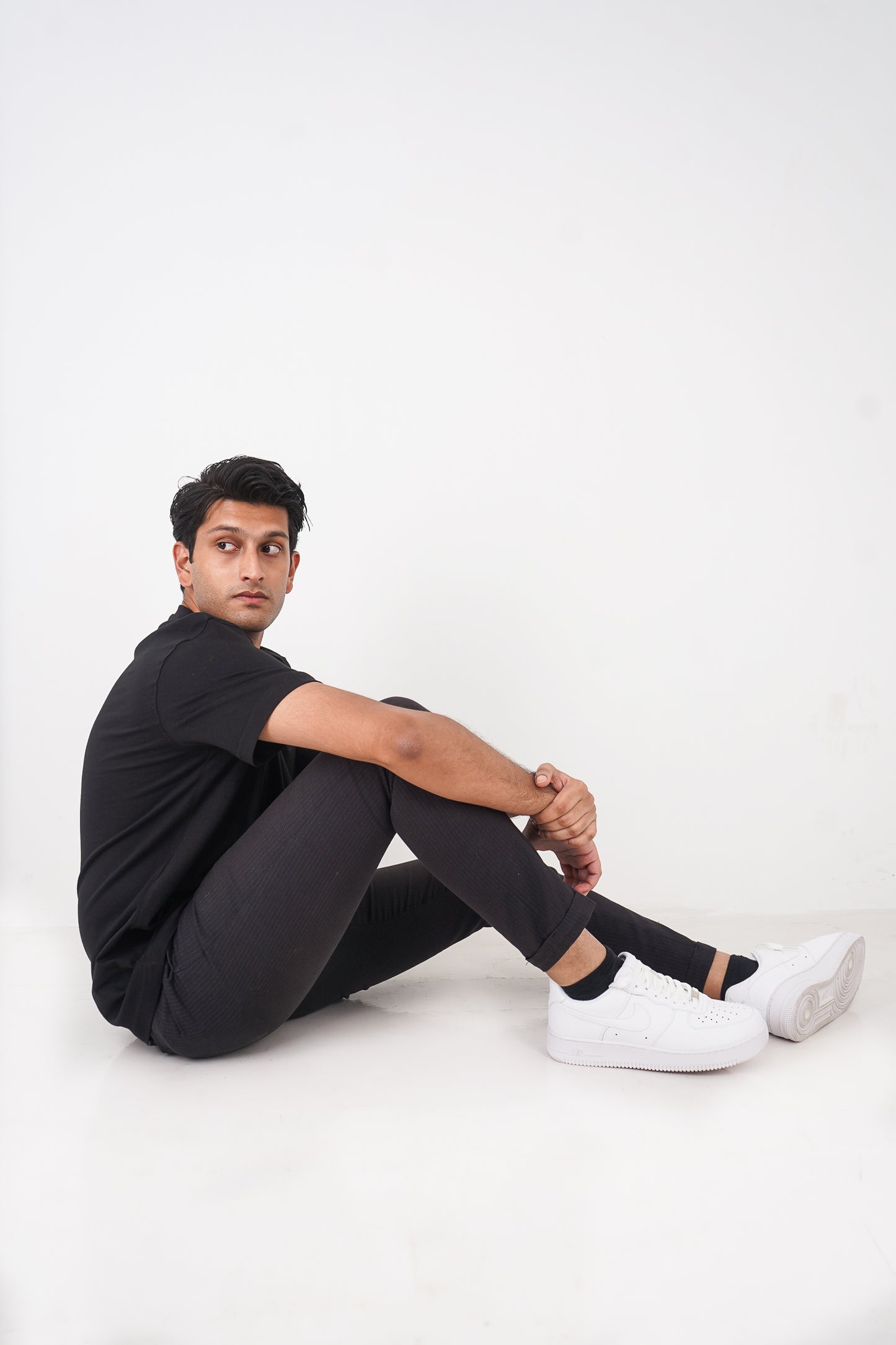 Basic T-Shirt - Black