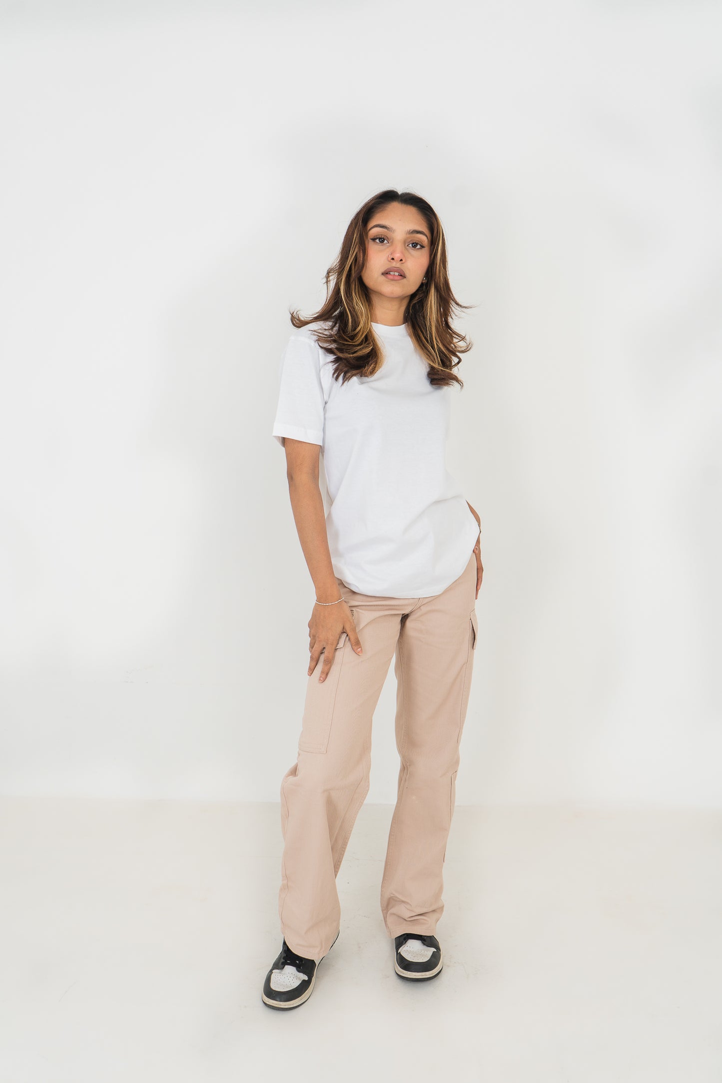 Straight Leg - Mid Rise - Cargo Pants - Beige