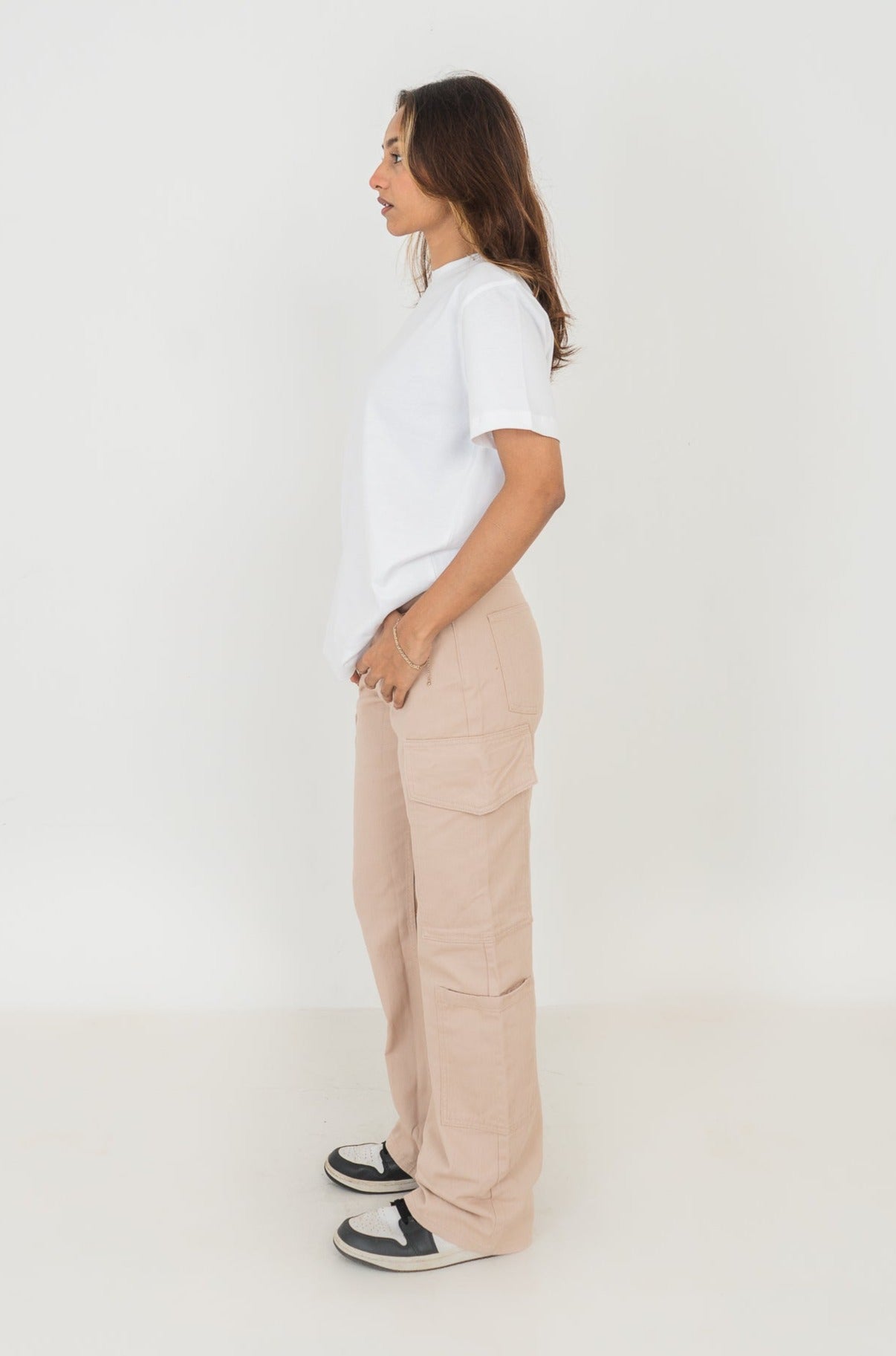 Straight Leg - Mid Rise - Cargo Pants - Beige