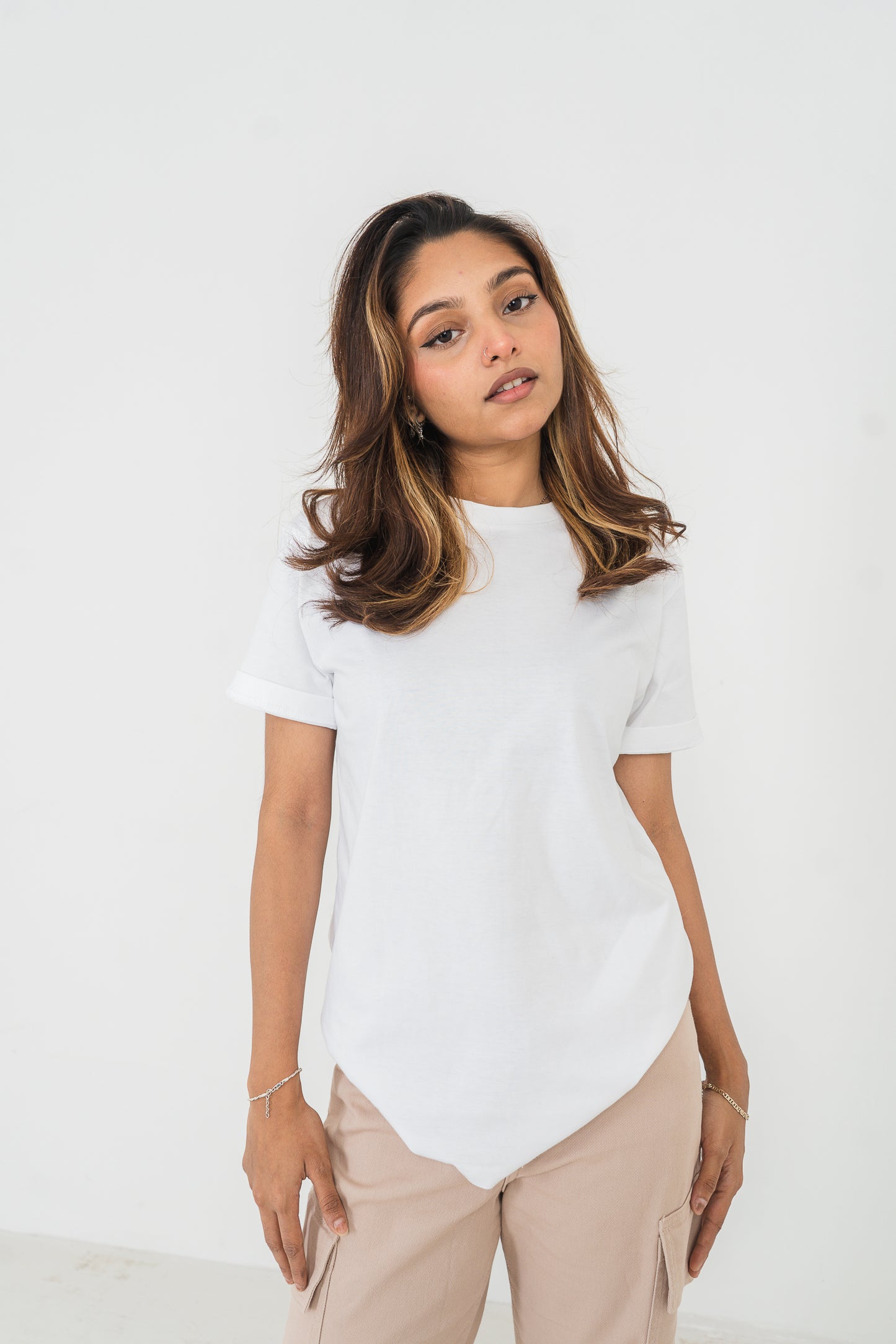 Basic T-Shirt- Unisex - White