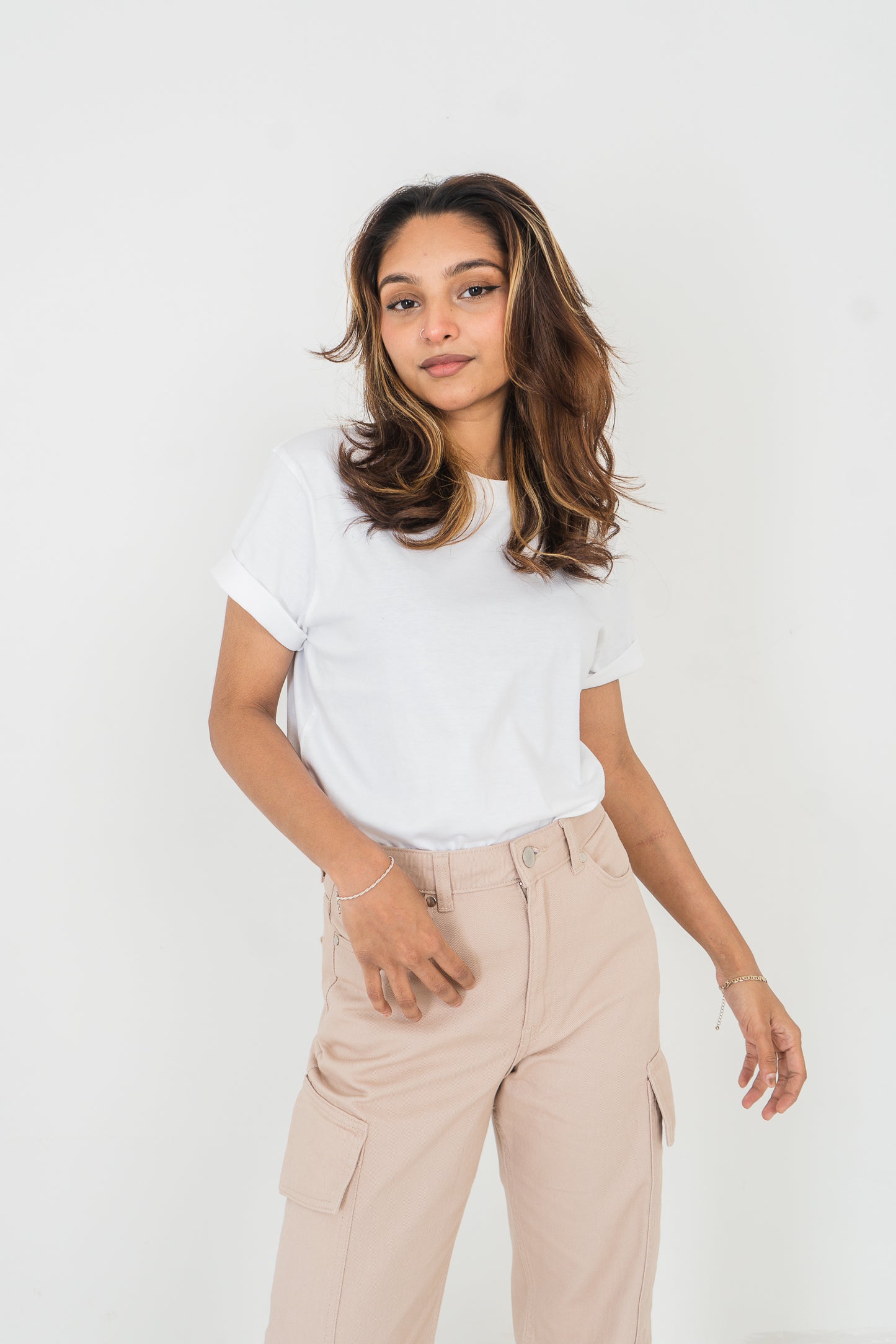 Basic T-Shirt- Unisex - White