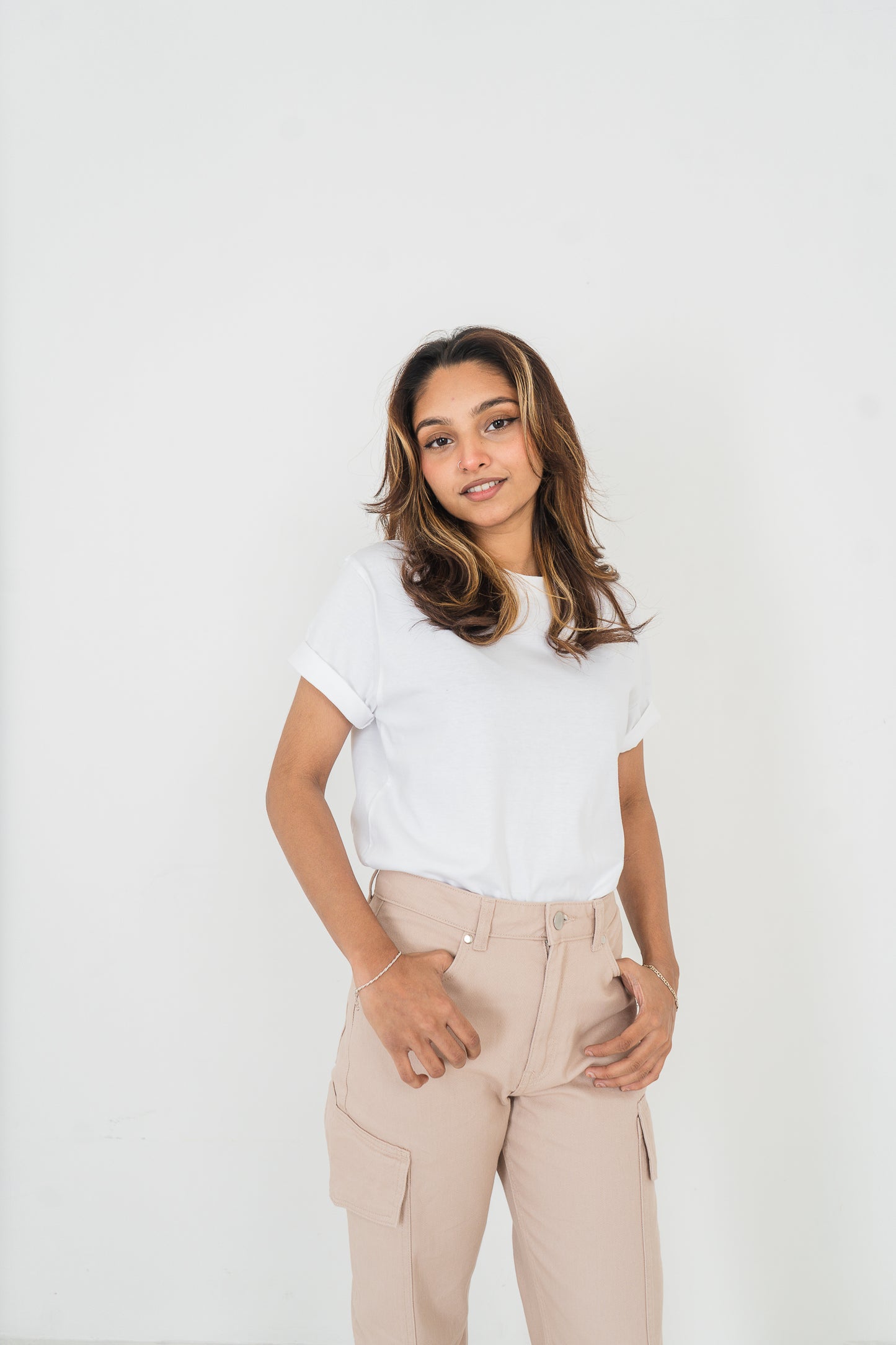 Basic T-Shirt- Unisex - White