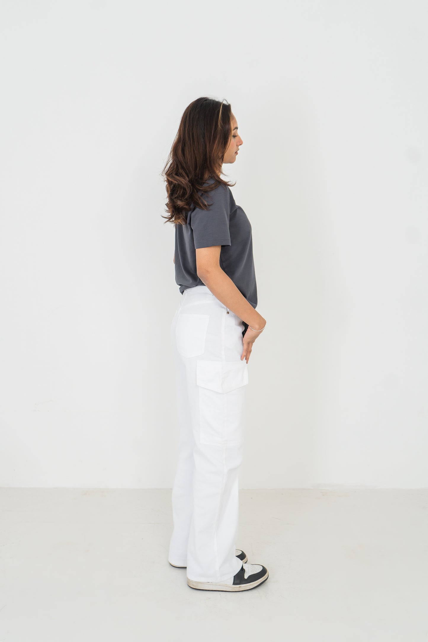 Straight Leg - Mid Rise - Cargo Pants - White