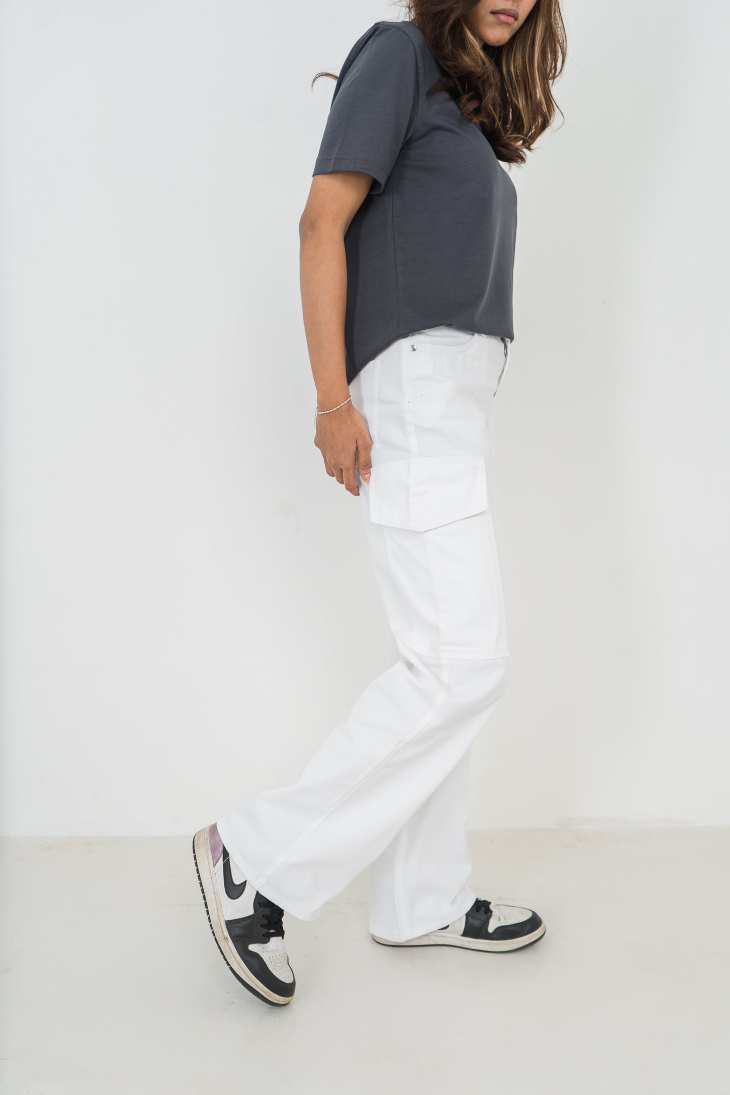 Straight Leg - Mid Rise - Cargo Pants - White