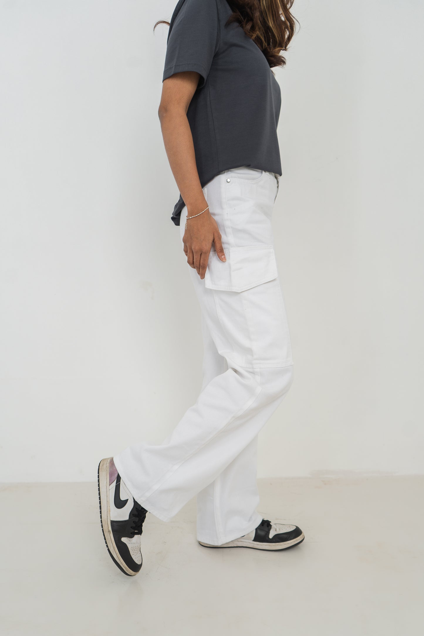 Straight Leg - Mid Rise - Cargo Pants - White