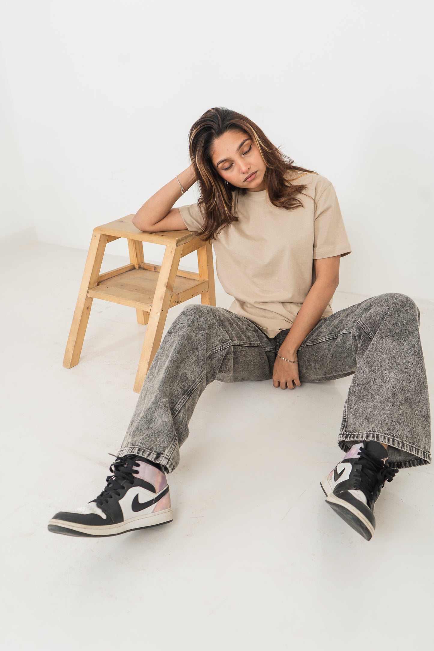 Straight Leg - Mid Rise - Cargo Pants - Ash