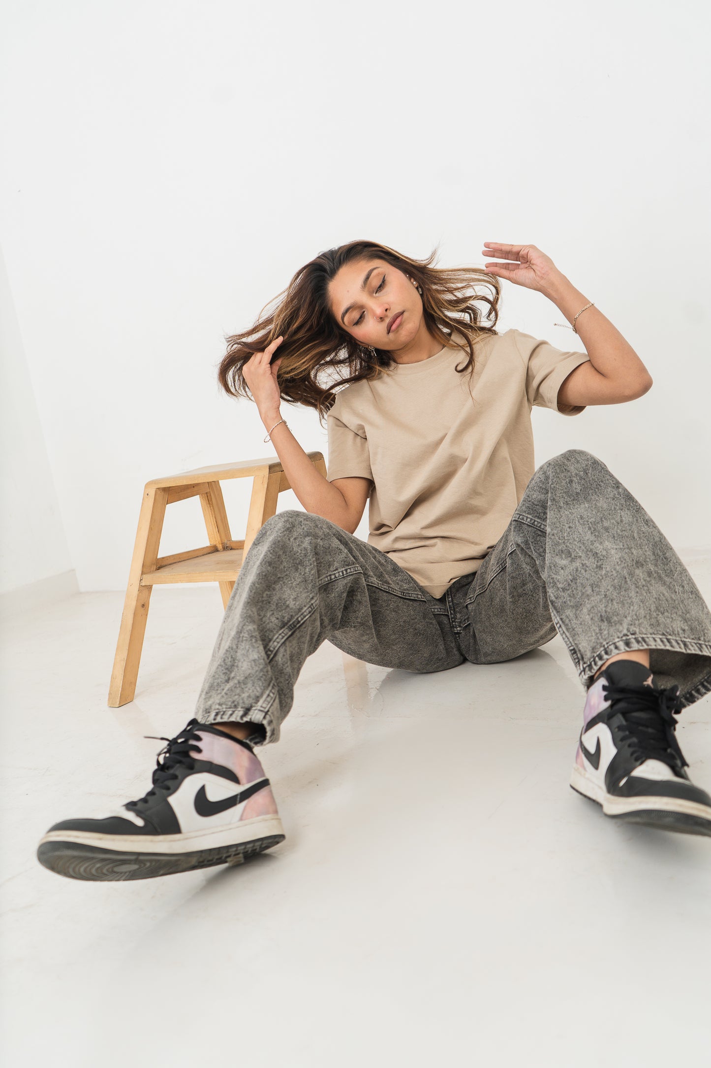 Straight Leg - Mid Rise - Cargo Pants - Ash