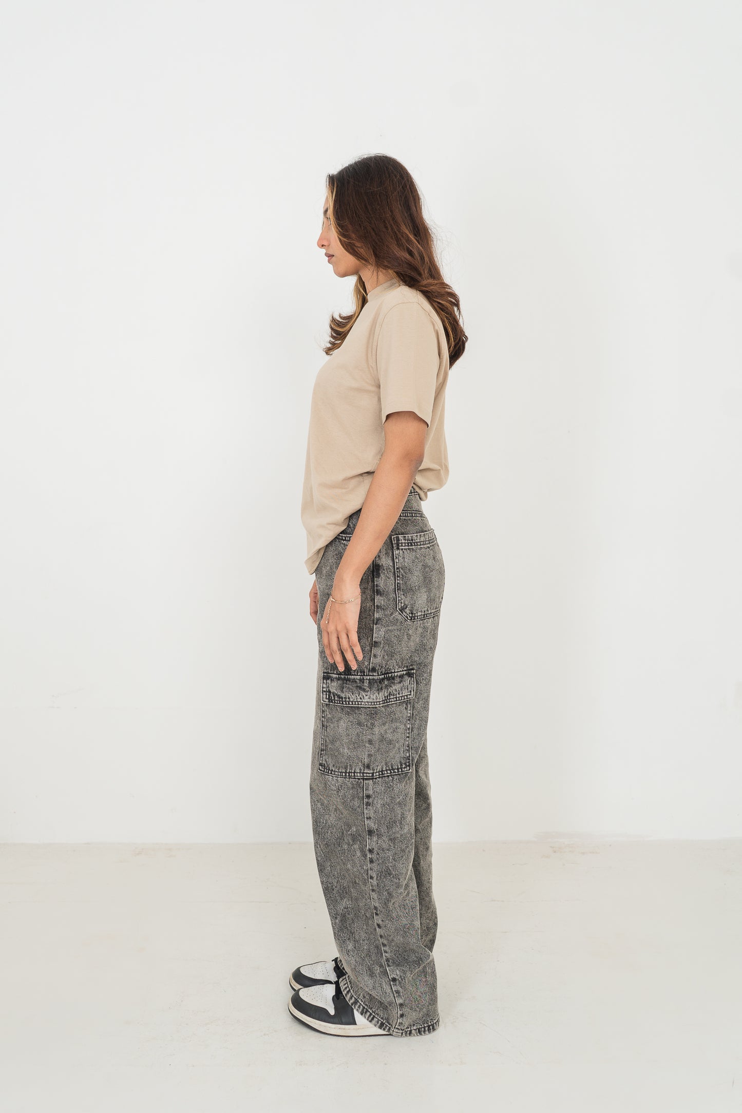 Straight Leg - Mid Rise - Cargo Pants - Ash