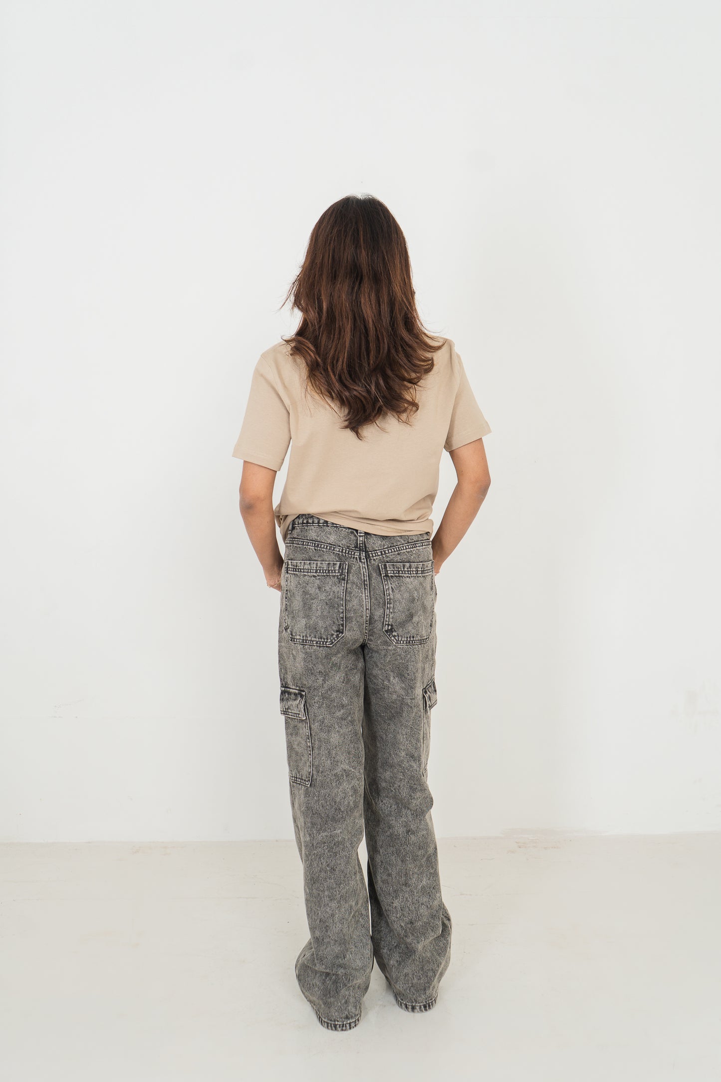 Straight Leg - Mid Rise - Cargo Pants - Ash