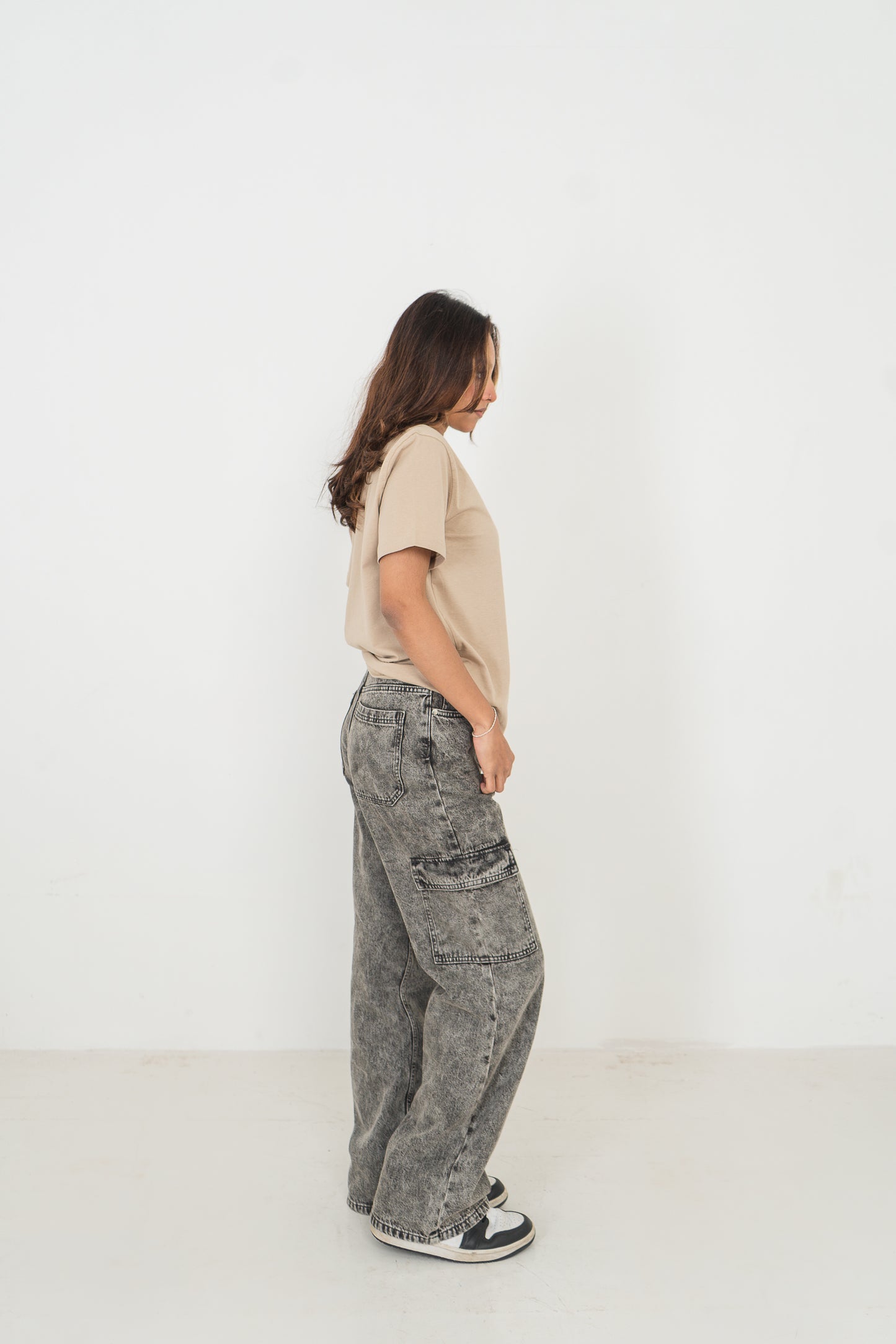 Straight Leg - Mid Rise - Cargo Pants - Ash