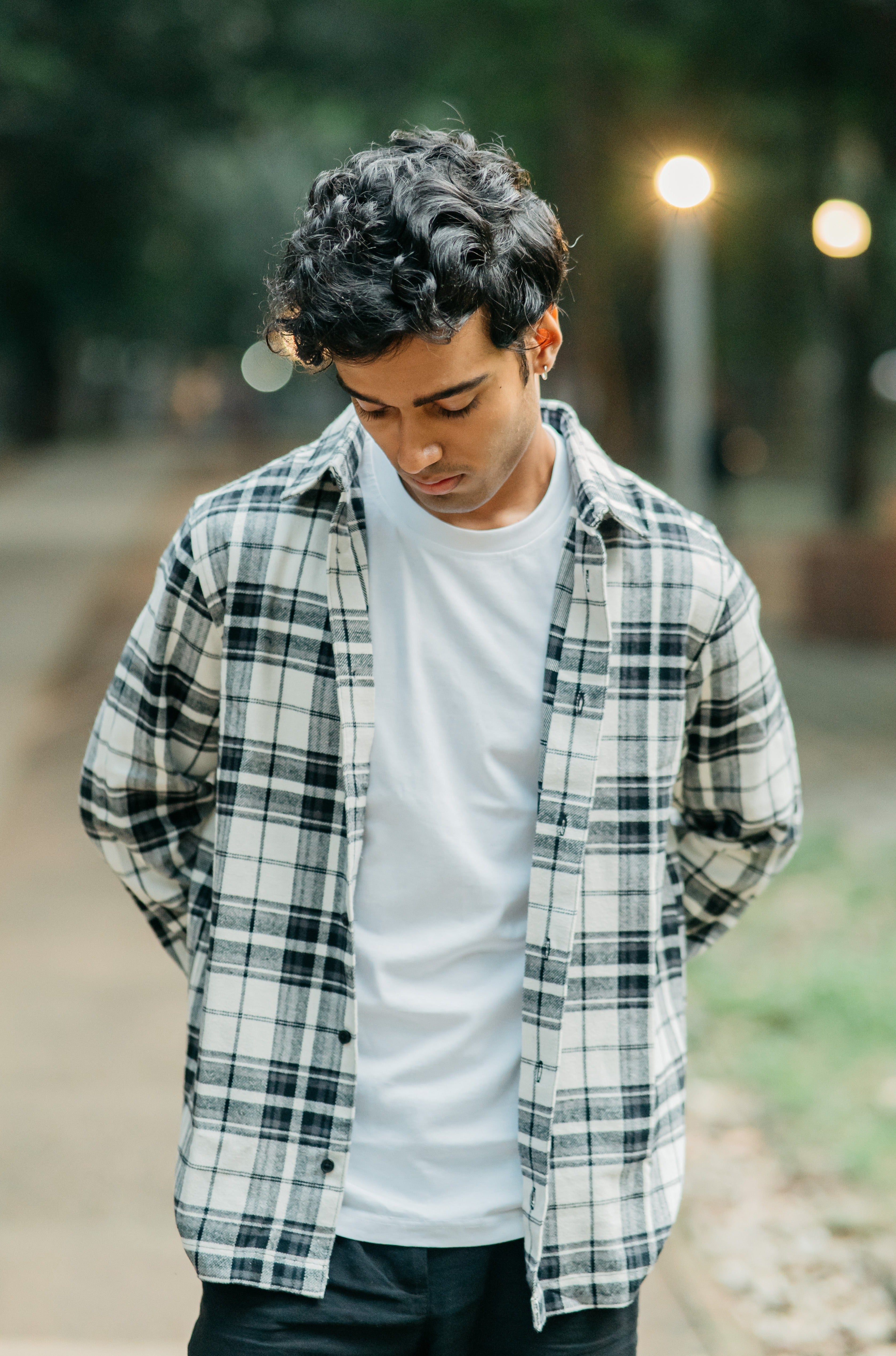 পুরুষদের জন্য ফ্লানেল শার্ট - কালো এবং সাদা