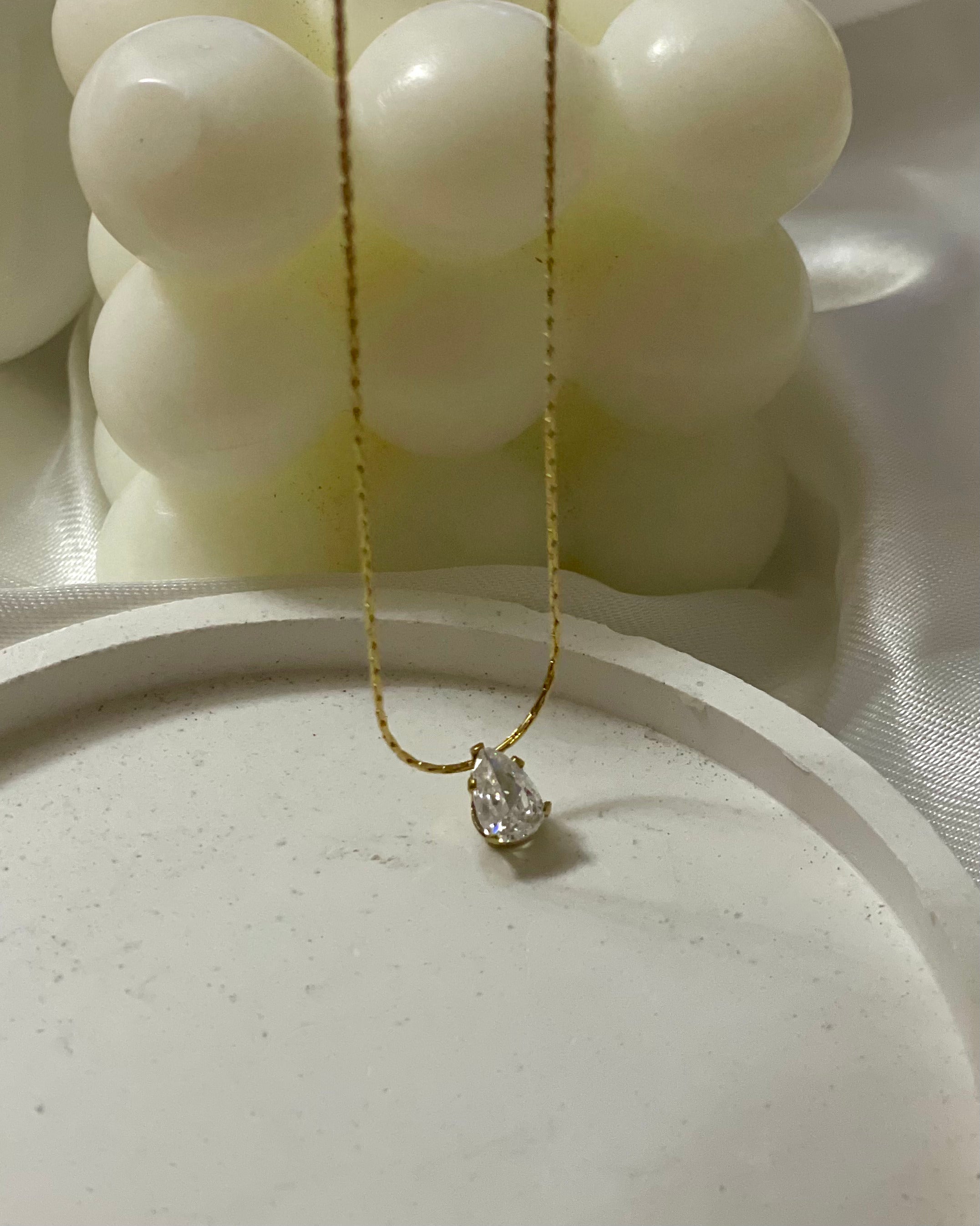 Dainty Water Drop Zircon Pendant