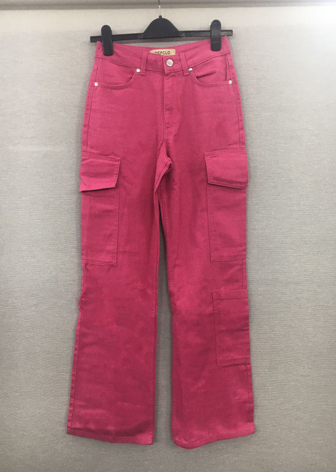 Straight Leg - Mid Rise - Cargo Pants - Pink