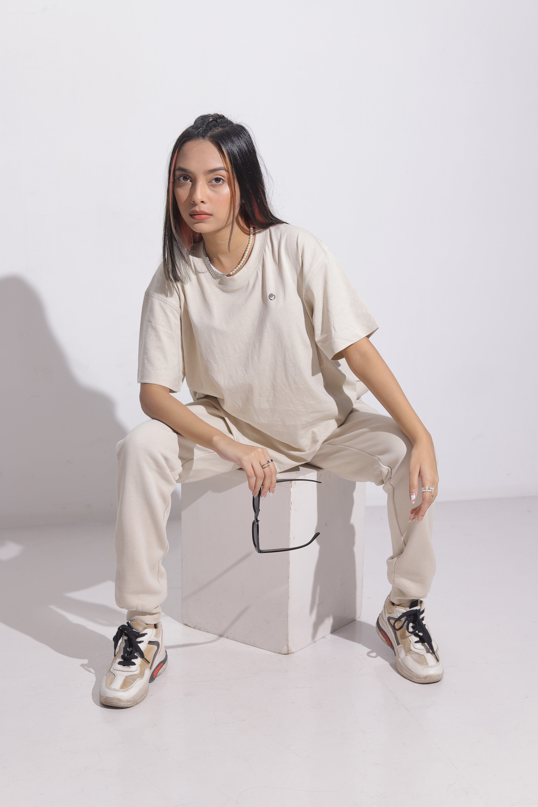 Willow Women's T-shirt - Stone