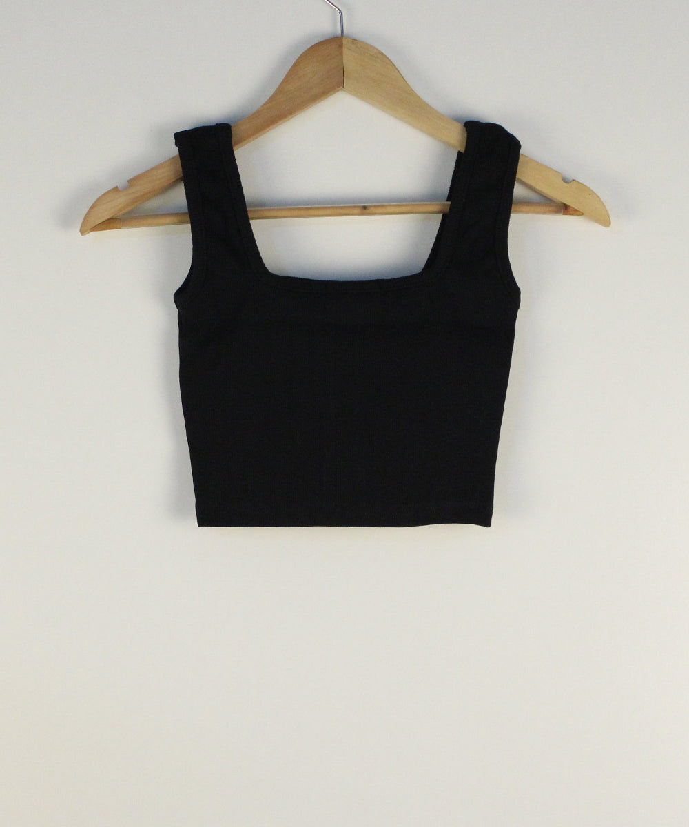 Charm - Cropped Tank Top - Black