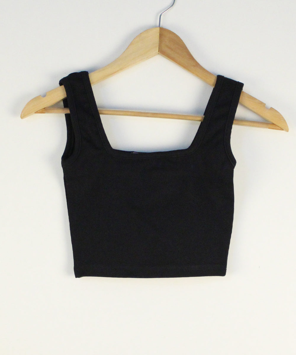 Charm - Cropped Tank Top - Black