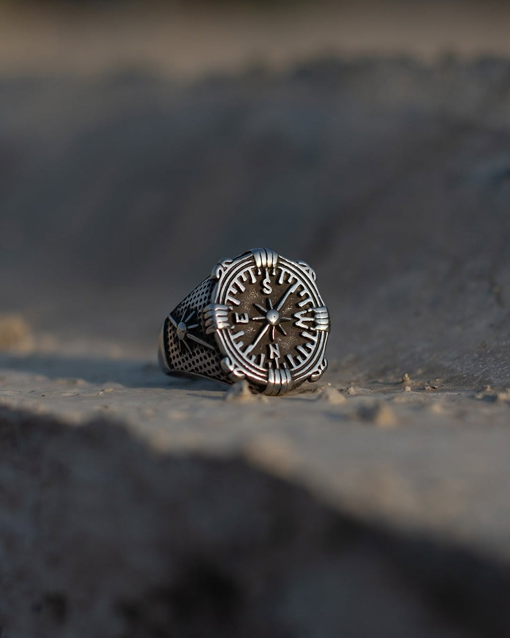 Compass Ring