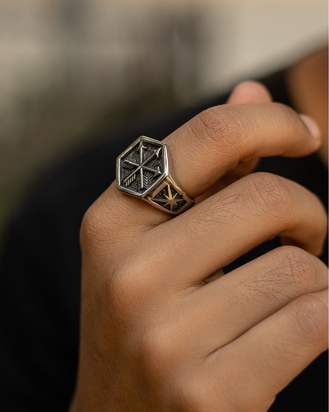 Three Arrowheads Ring