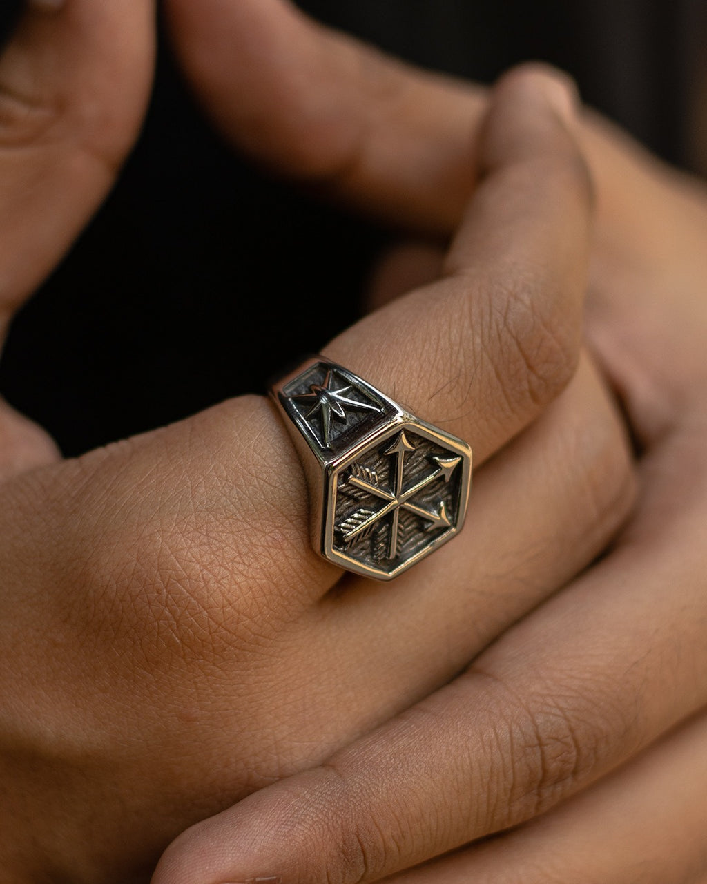 Three Arrowheads Ring