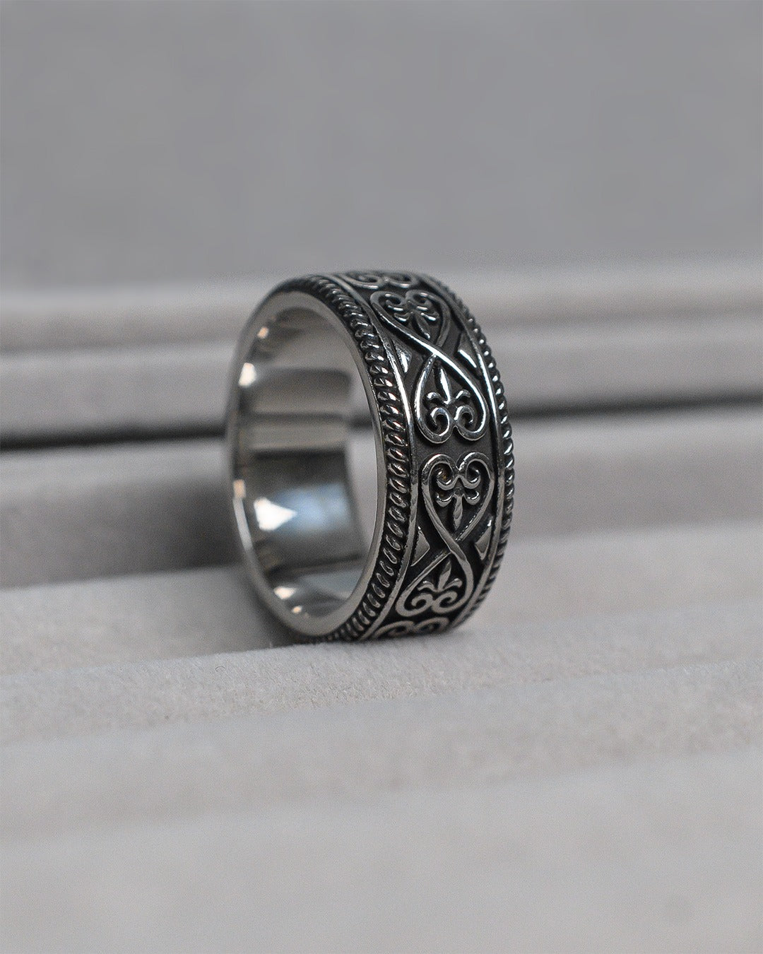 Arabesque Ring