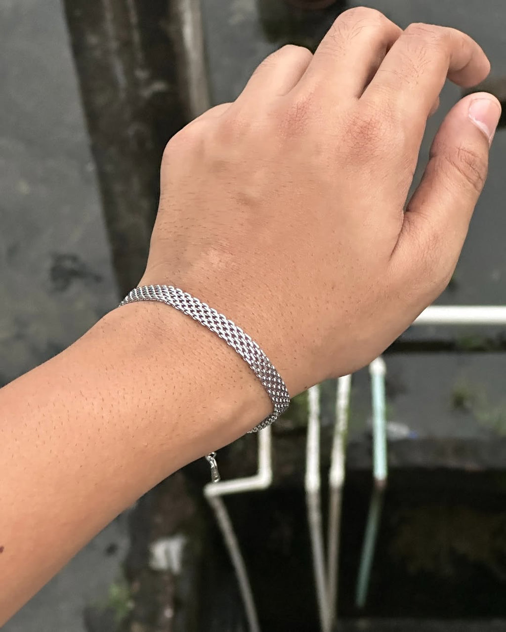 Serpentine Mesh Bracelet