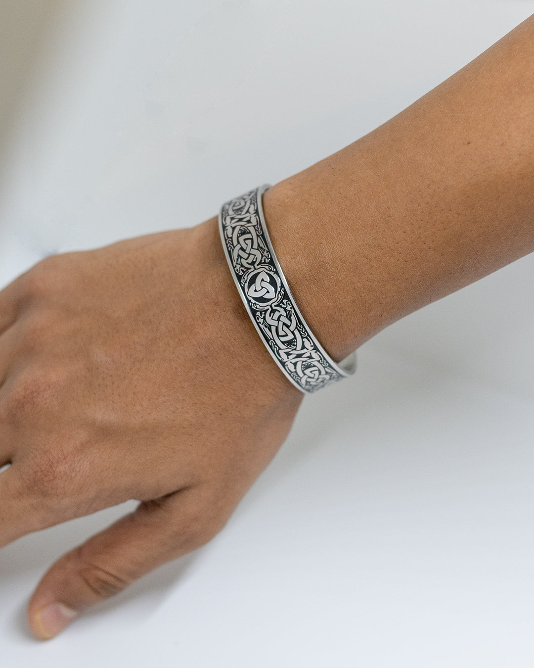 Celtic Knot Cuff Braclet