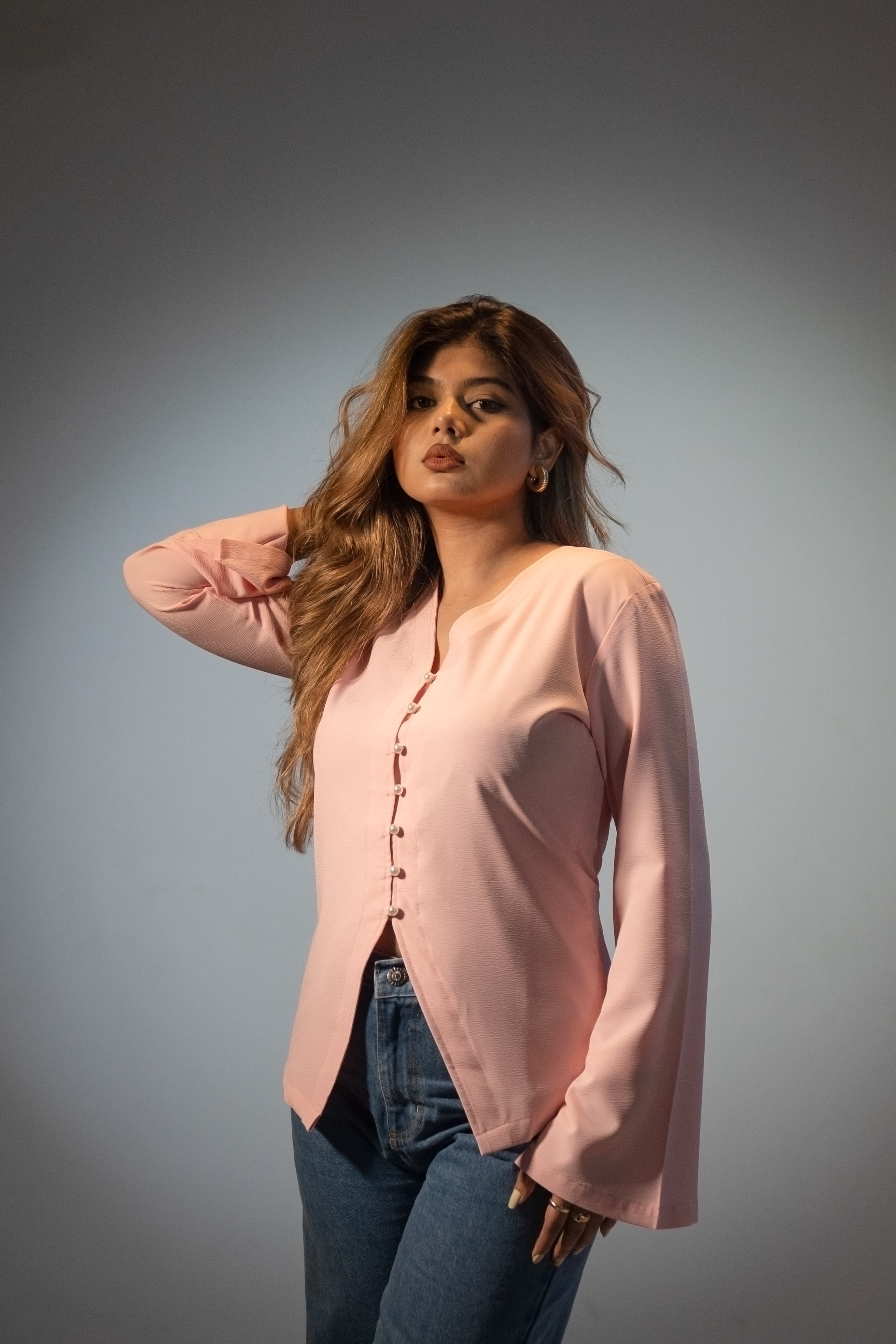 মহিলাদের জন্য ভি- নেক ফ্লেয়ার্ড টপ - স্ট্রবেরি ক্রিম