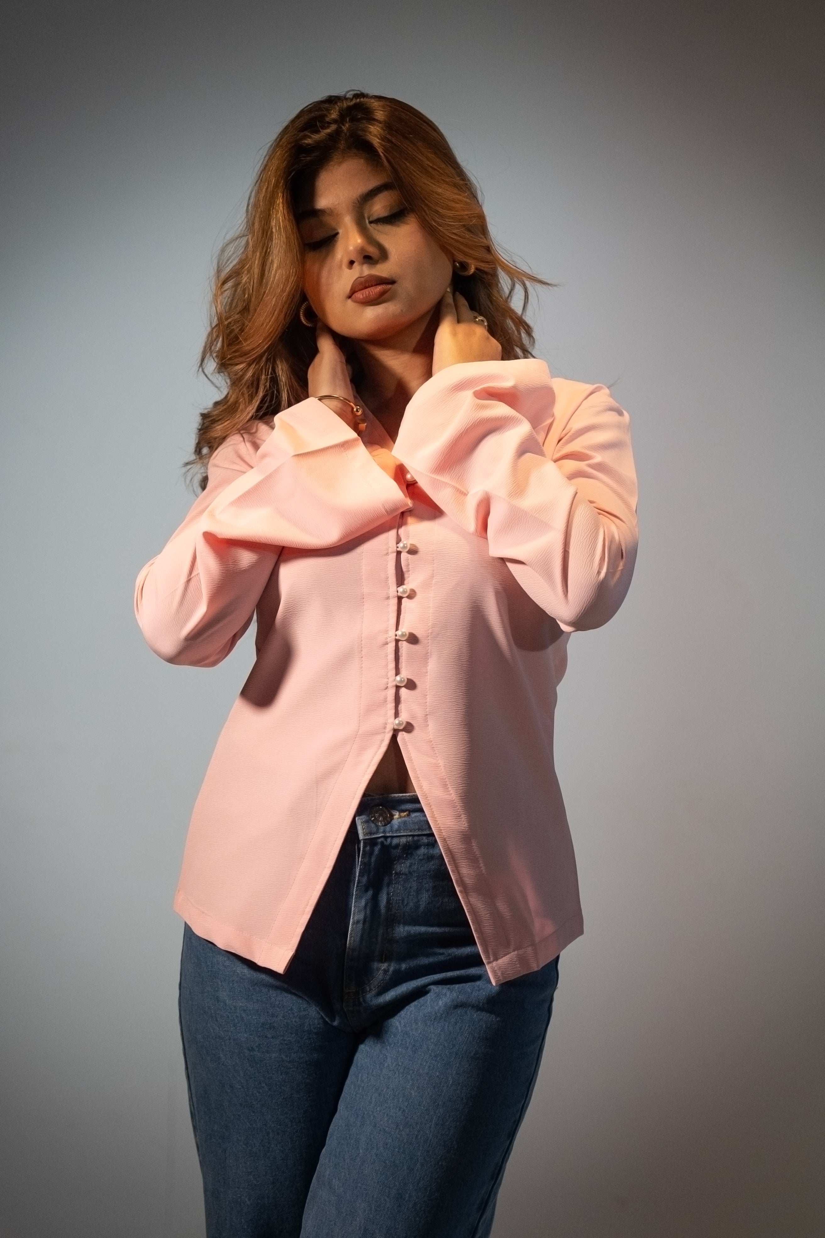 মহিলাদের জন্য ভি- নেক ফ্লেয়ার্ড টপ - স্ট্রবেরি ক্রিম