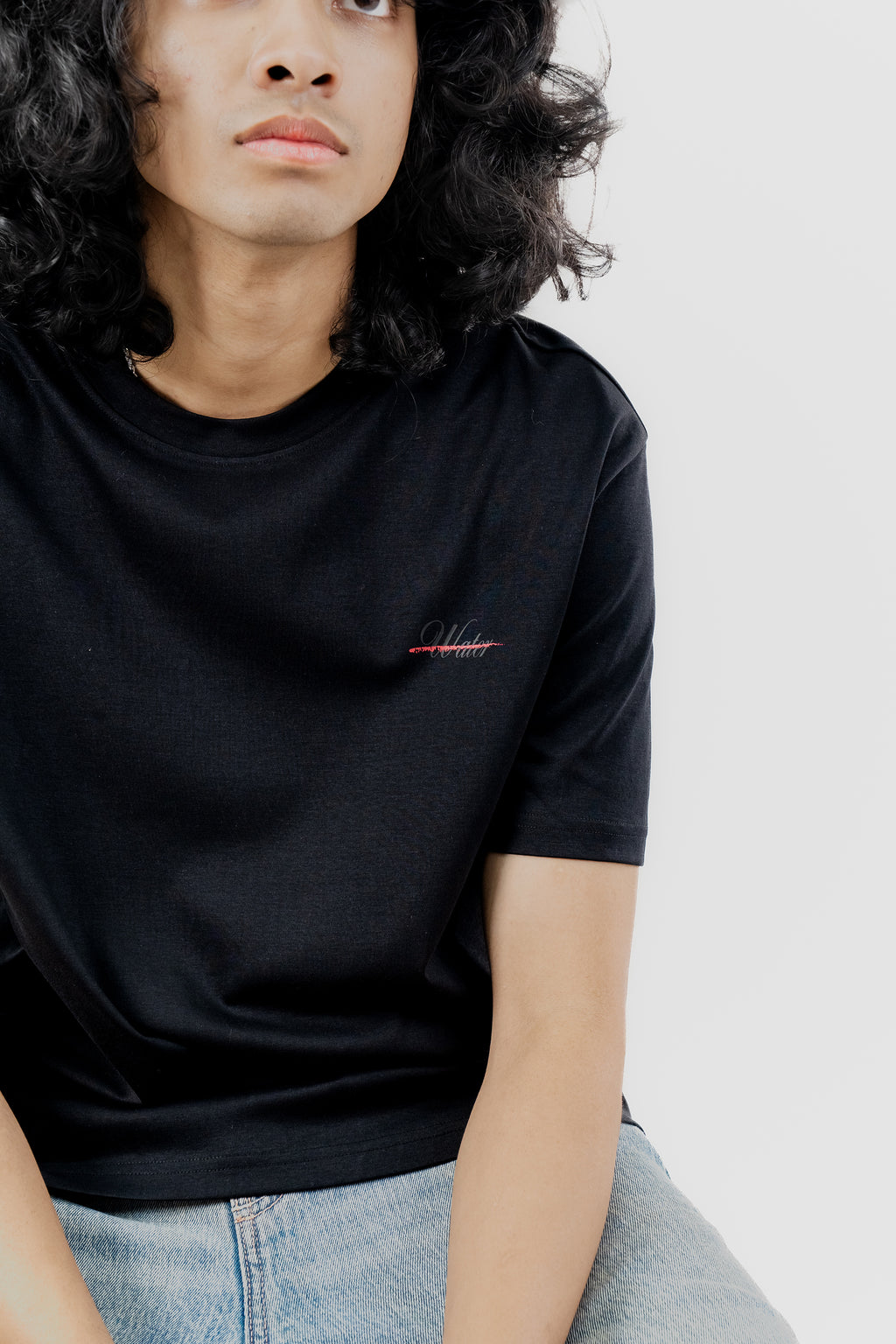 Water Repellent T-Shirt -上質 Japanese Grade - Crew Neck - Black Tee for Men
