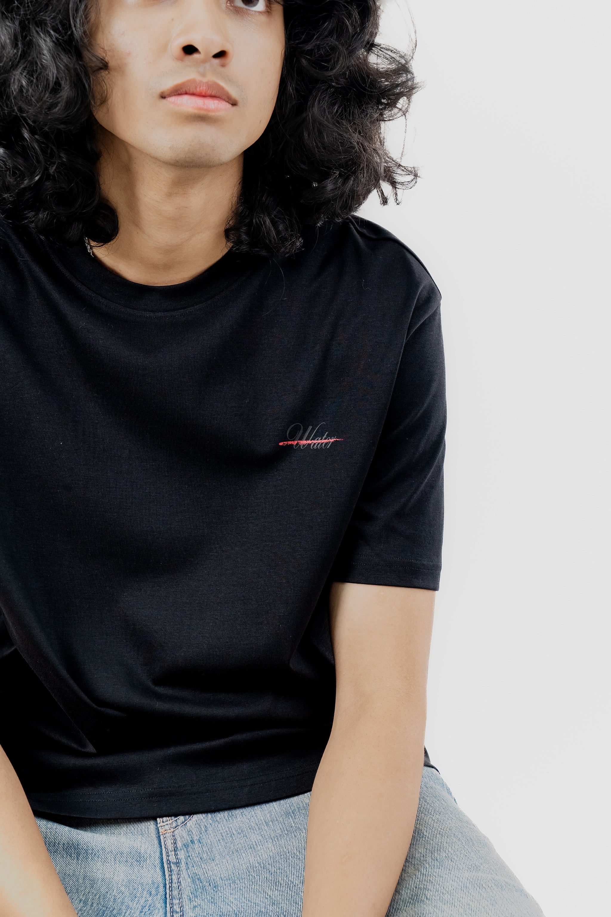 Water Repellent T-Shirt -上質 Japanese Grade - Crew Neck - Black Tee for Men