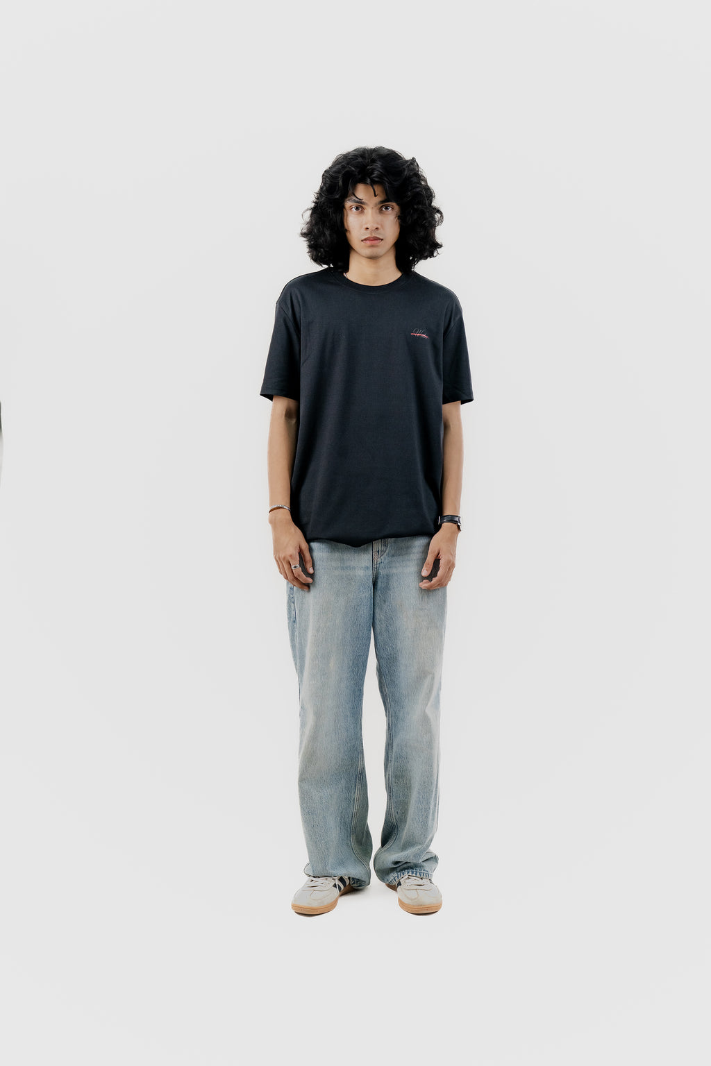 Water Repellent T-Shirt -上質 Japanese Grade - Crew Neck - Black Tee for Men