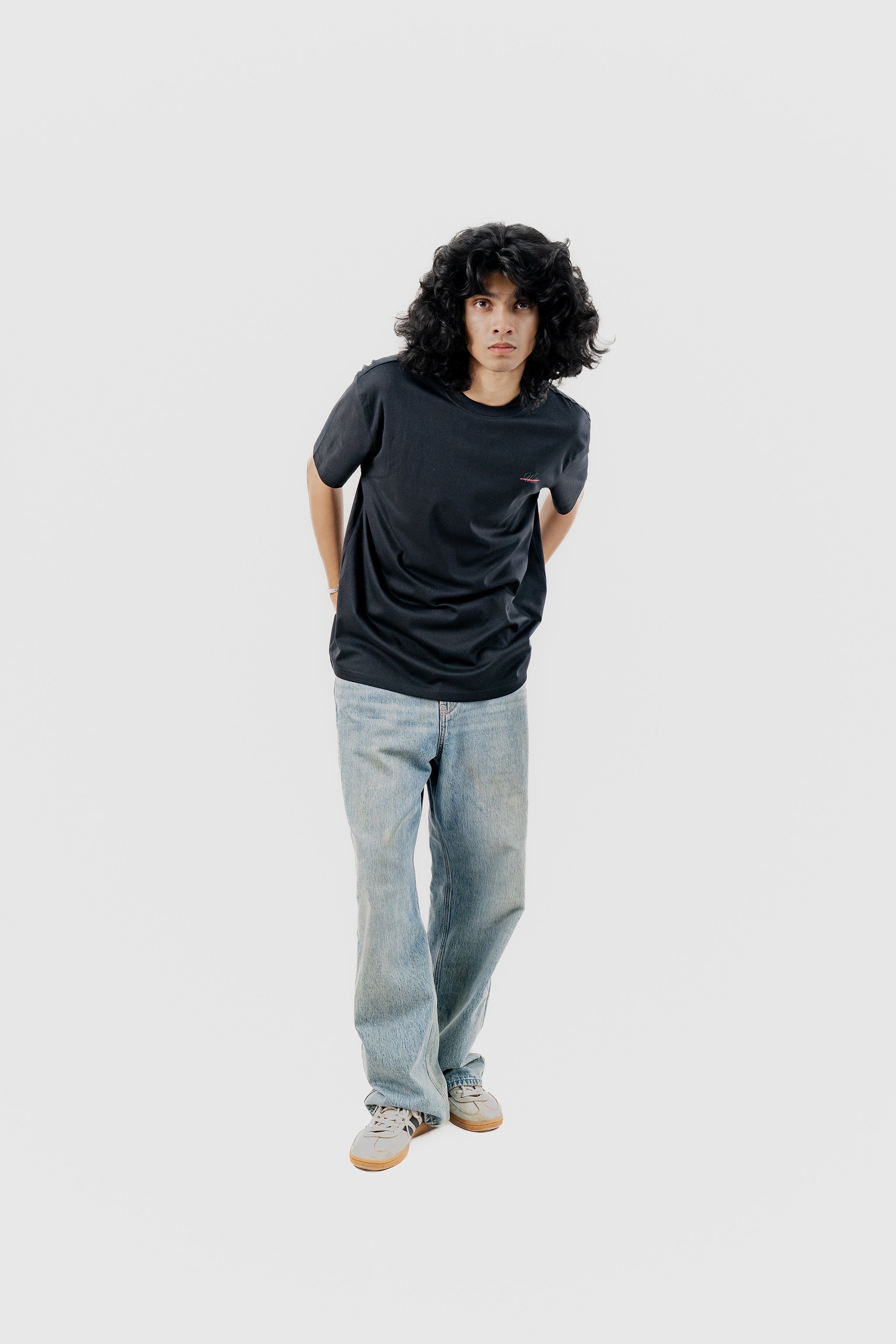 Water Repellent T-Shirt -上質 Japanese Grade - Crew Neck - Black Tee for Men