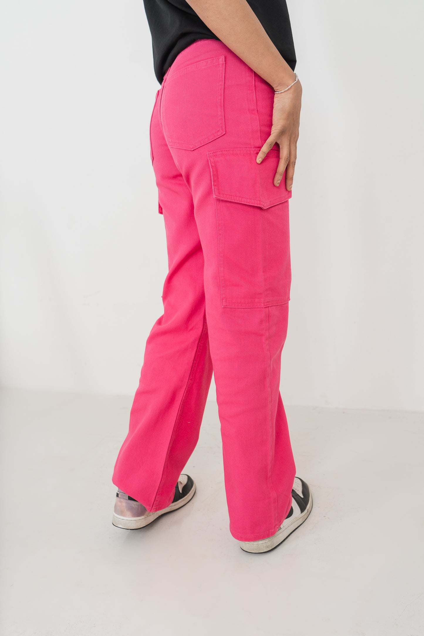 Straight Leg - Mid Rise - Cargo Pants - Pink