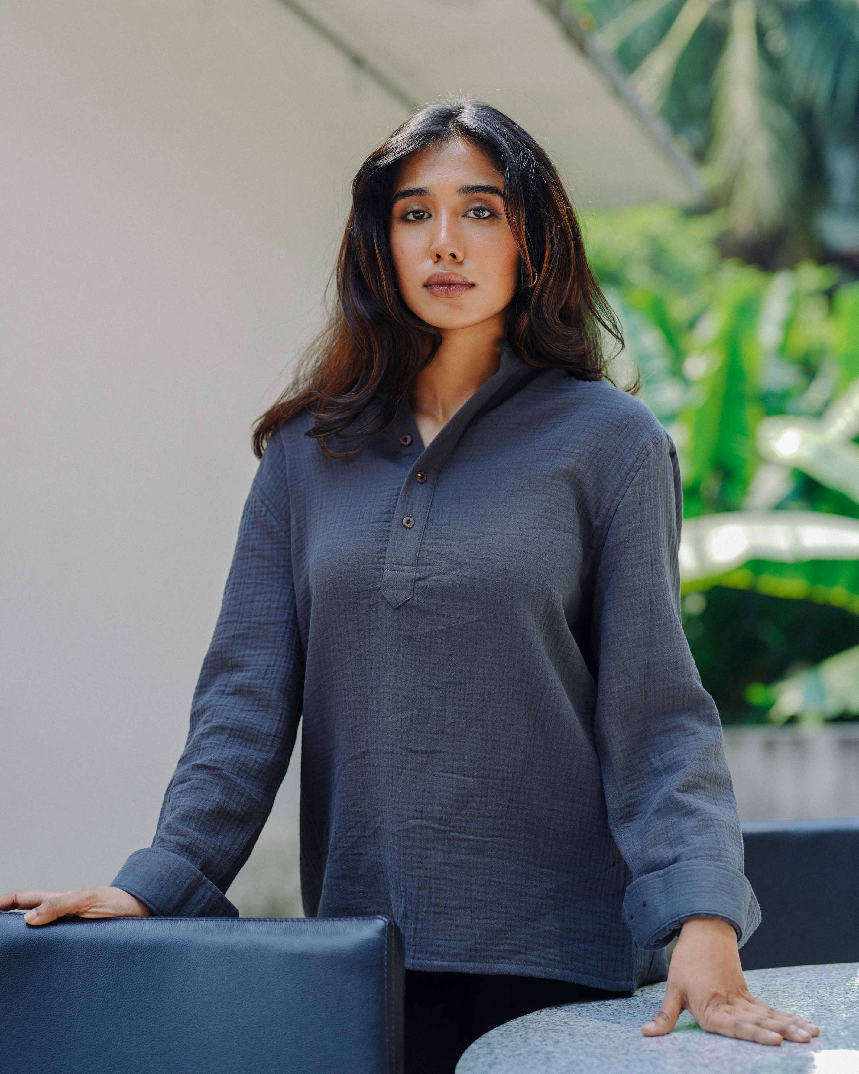 Waffle Henley - Unisex - Charcoal