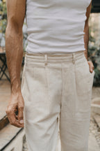 পুরুষদের জন্য প্লিটেড স্ট্রেইট লেগ প্যান্ট - কালো - লুজ ফিট 