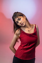 পাতলা স্ট্র্যাপ কাউল নেক টপ- স্কারলেট