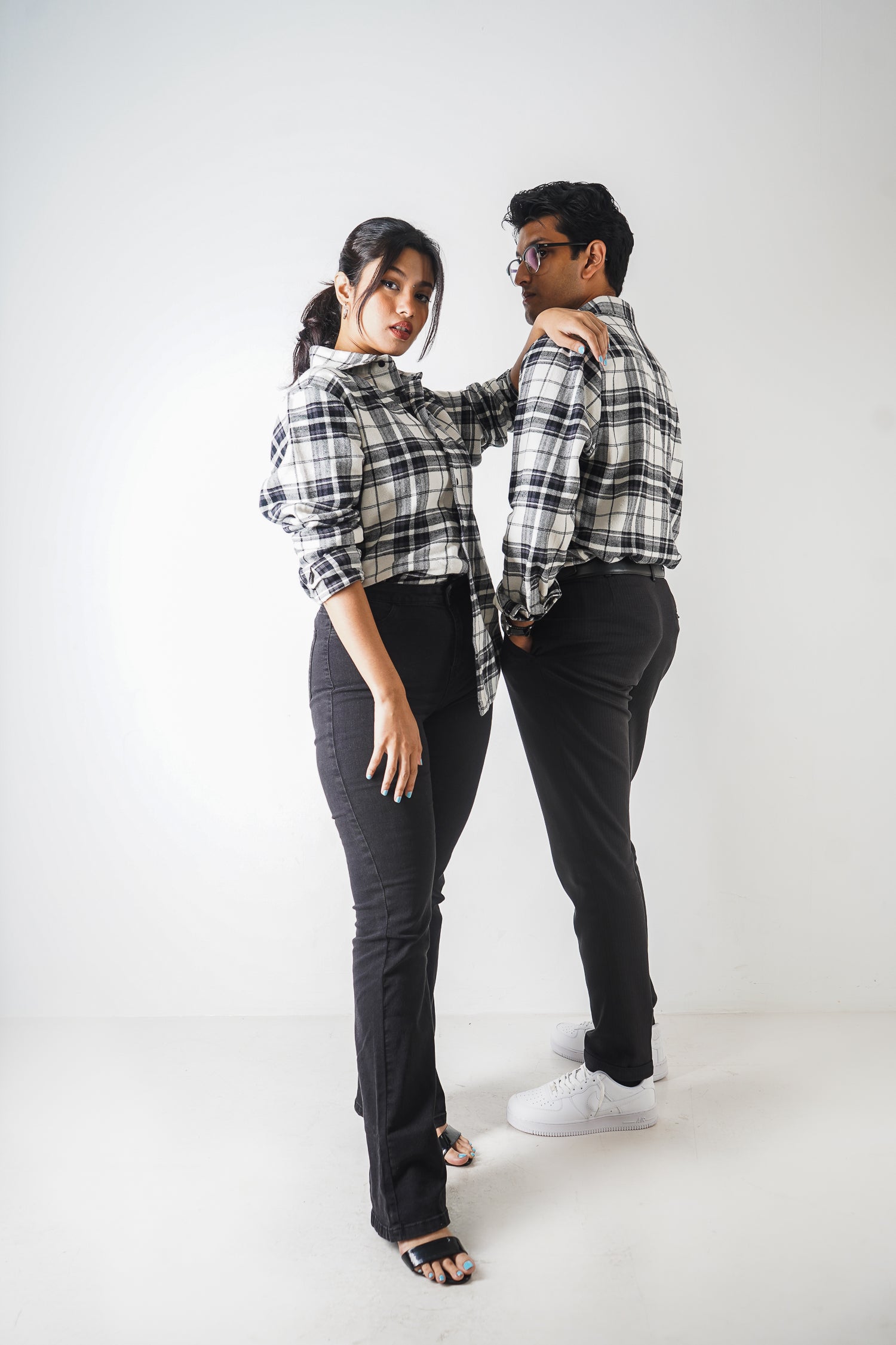 Flannel Shirt - Unisex - Black & White