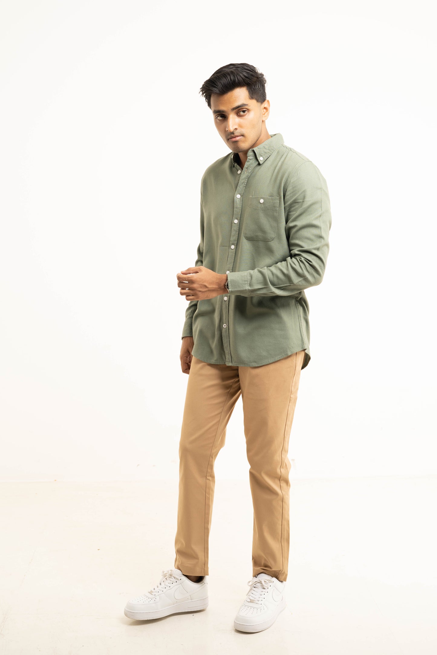 Beige Chinos - Your Go To Pants