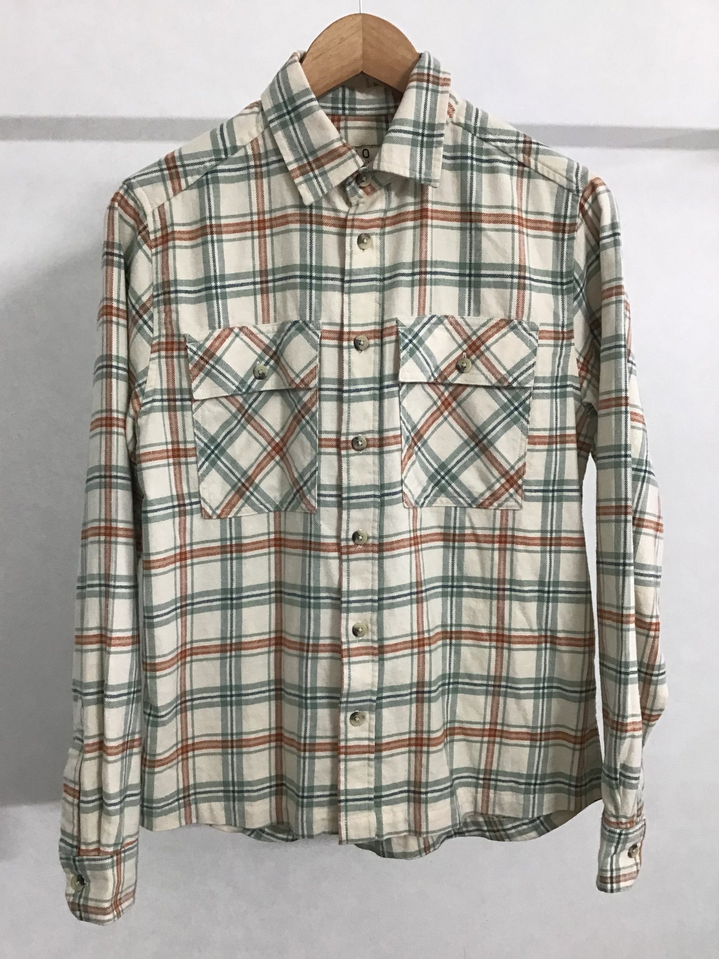 Flannel - Unisex - Cream and Green - Dual Pocket Shirts