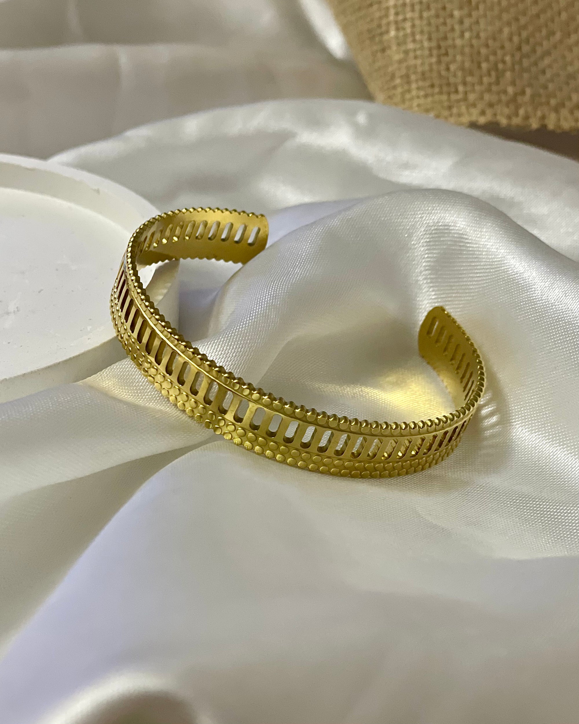 Striped Thin Cuff