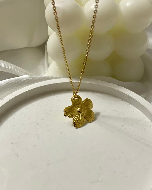 Lightweight Floral Pendant