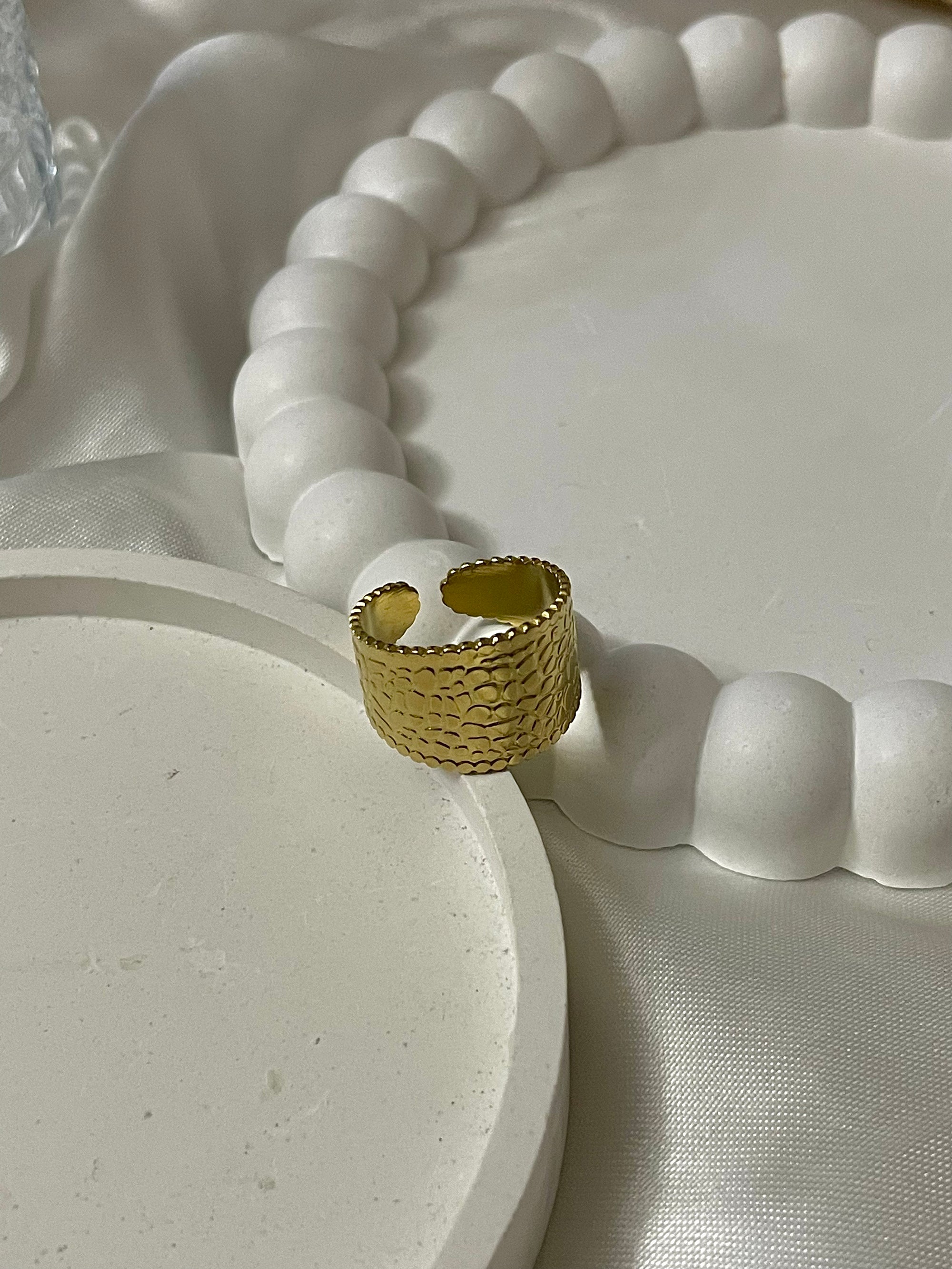 Wide Textured Ring