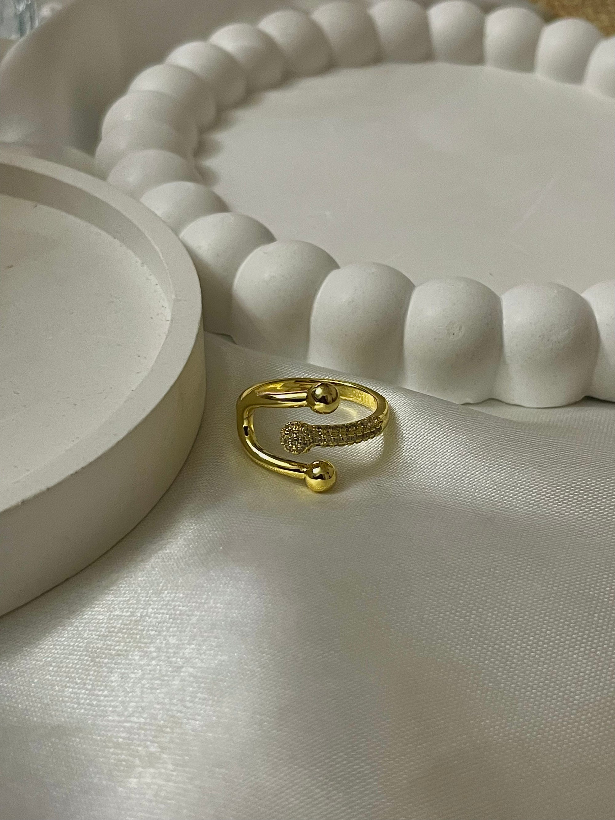 One Side Zircon Embedded
