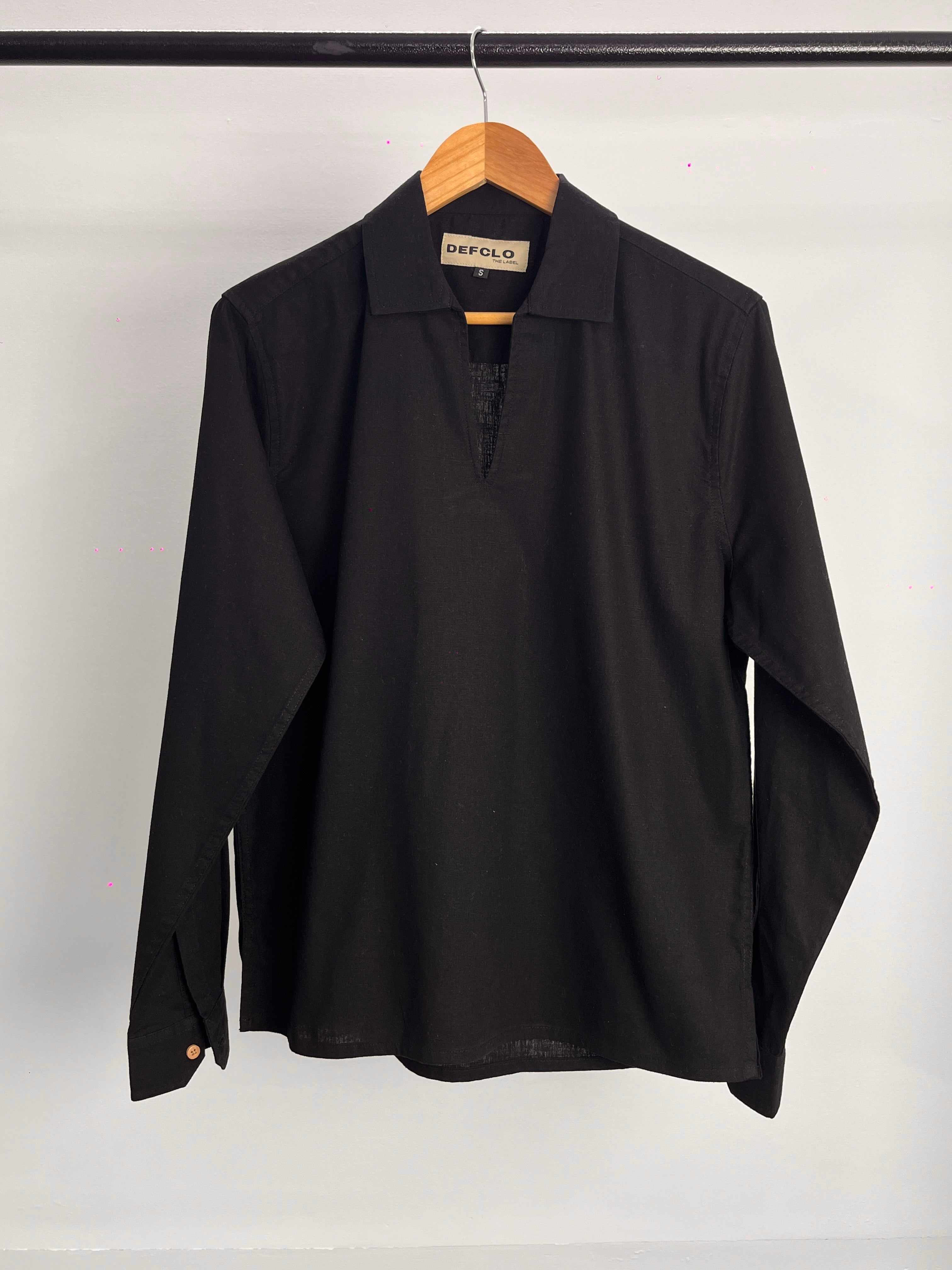 The Amalfi Shirt - Linen Effect V-Placket For Men  - Black