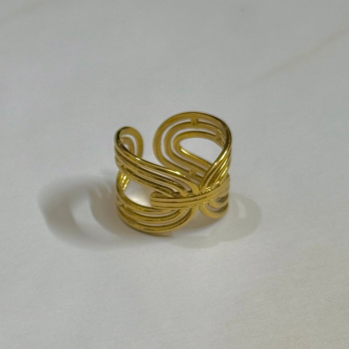 Wide Ridge Ring