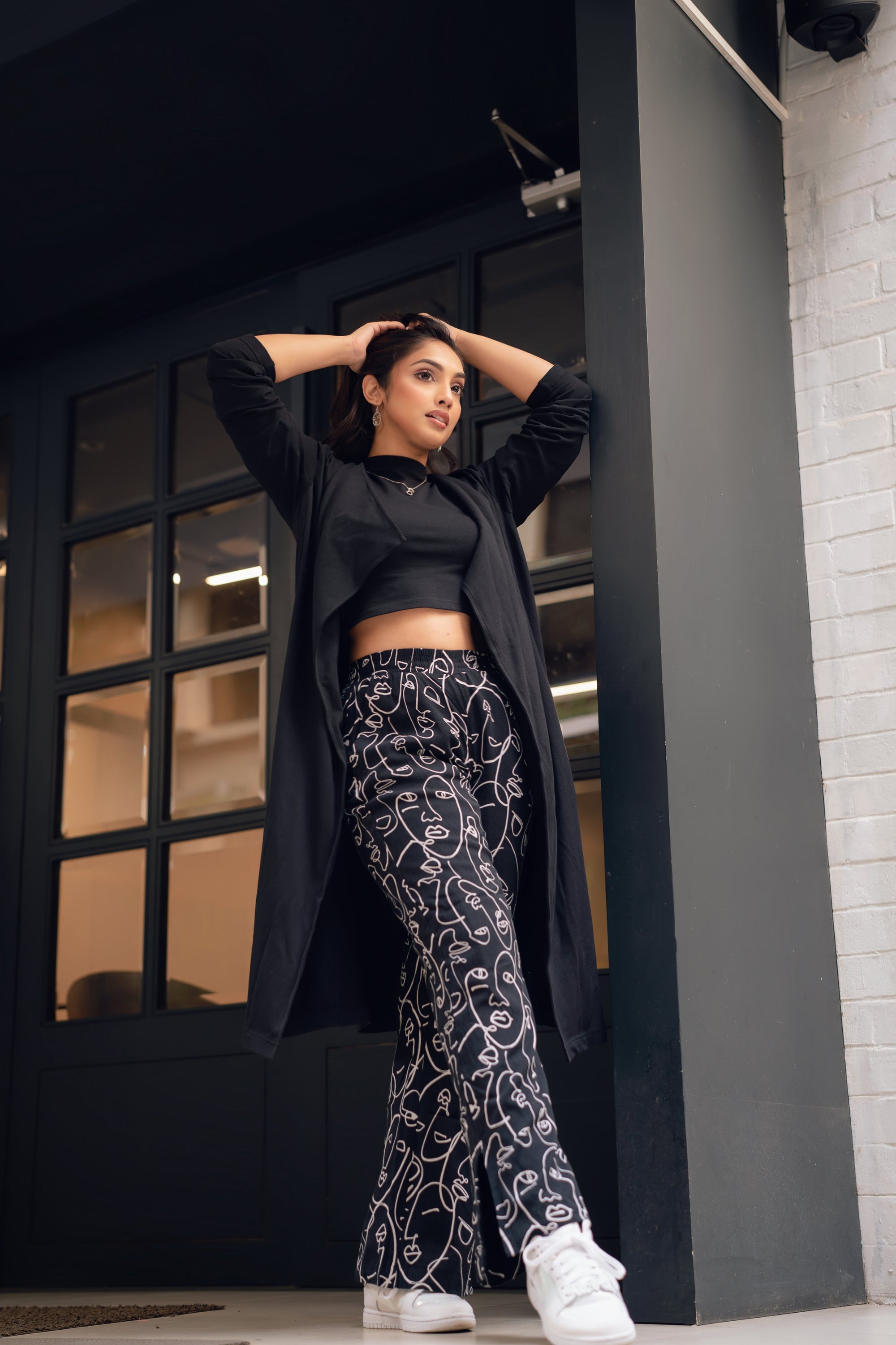 Linear Arts - Co-ord Set - Black