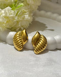 Conch Stud Earring